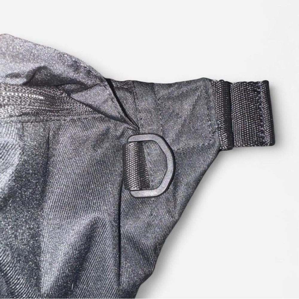 NIKE Tech fanny pack/Crossbody bag - Picture 4 of 8